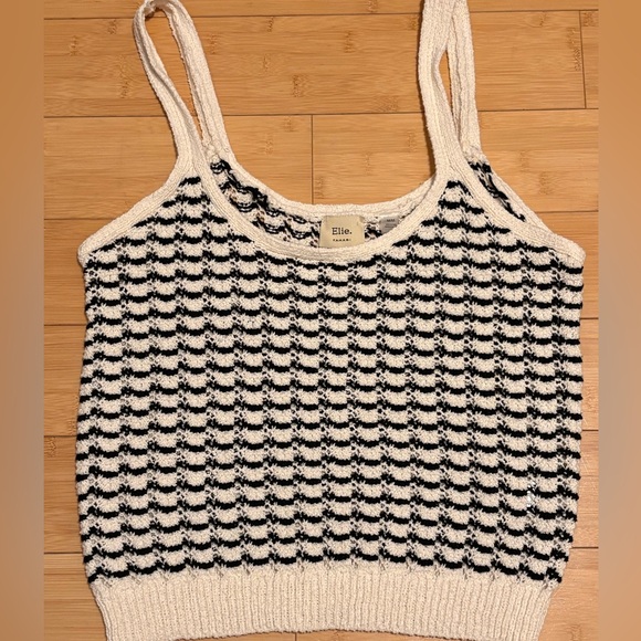 Elie Tahari Knit Tank Top Black Cream Textured Sweater Camisole Size M - Picture 2 of 5